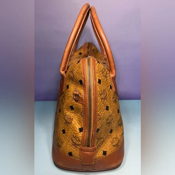 MCM Heritage Collection Tote Bag w/COA - EUC - Picture 4 of 16